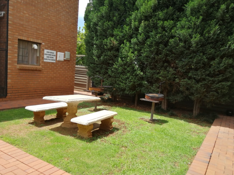1 Bedroom Property for Sale in Die Bult North West